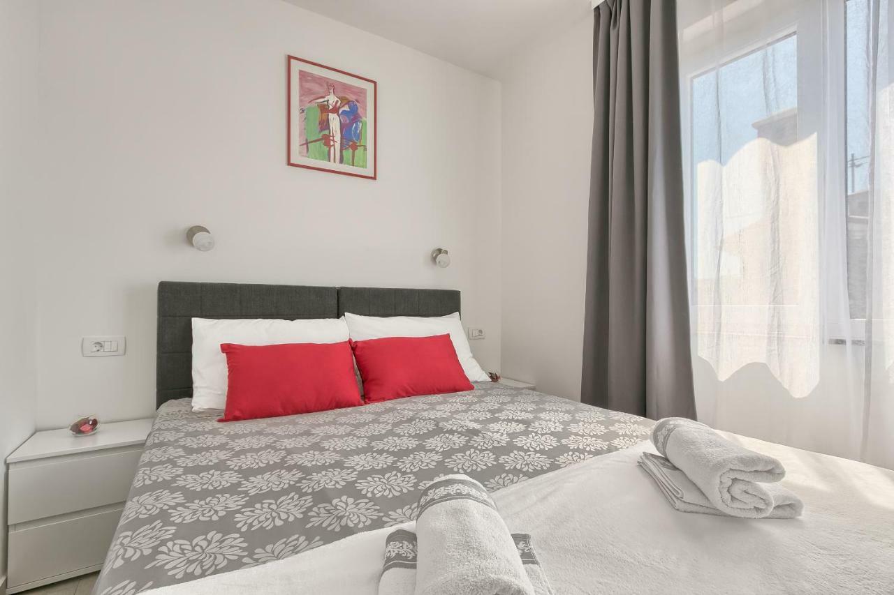 Ancora Center Apartment Pula Exterior photo